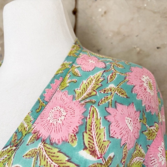 PajamaSutra Firoza Dressing Robe in Block Print Floral - Picture 5 of 6